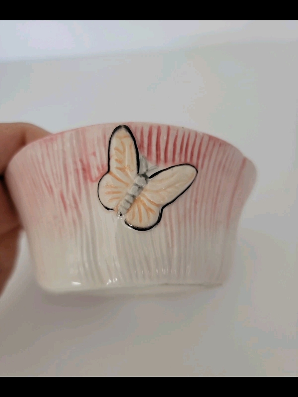 Hummingbird Flower Porcelain Lidded Trinket Dish - Picture 4 of 7